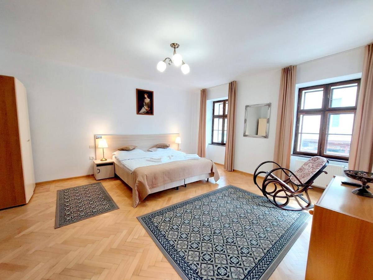 Casa Roth Apartment Brasov Luaran gambar